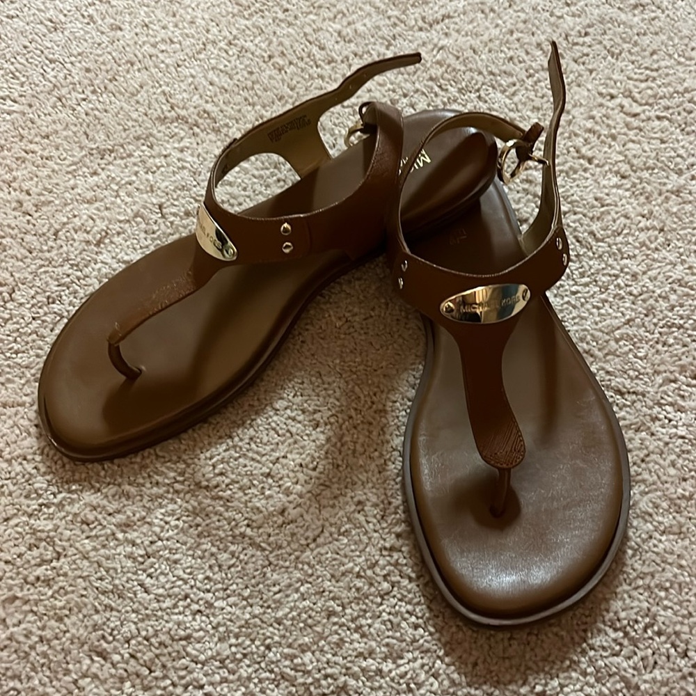 Very gently used Michael Kors brown sandals